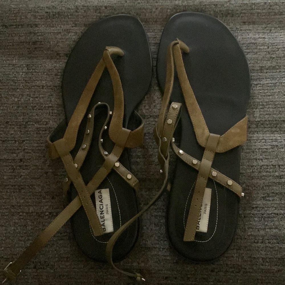 🌟🔥Balenciaga Sandals size 38 1/2 🔥